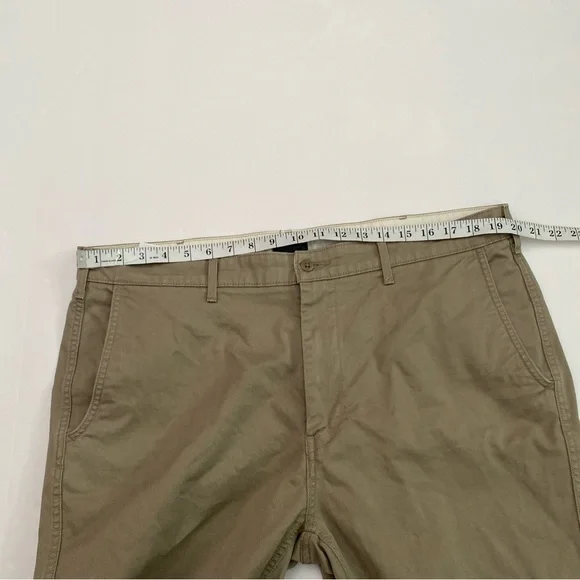 Levi's Two Hose Brand Khaki Pants Men’s Size 38 X 34 Chino Straight  Flat Front - Picture 11 of 16